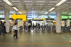 JR新神戸駅から（地下鉄経由）からポートライナー乗り場までの案内7