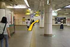 JR新神戸駅から（地下鉄経由）からポートライナー乗り場までの案内8