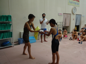 おきしおふれあいプロジェクト中西悠子さん水泳教室8